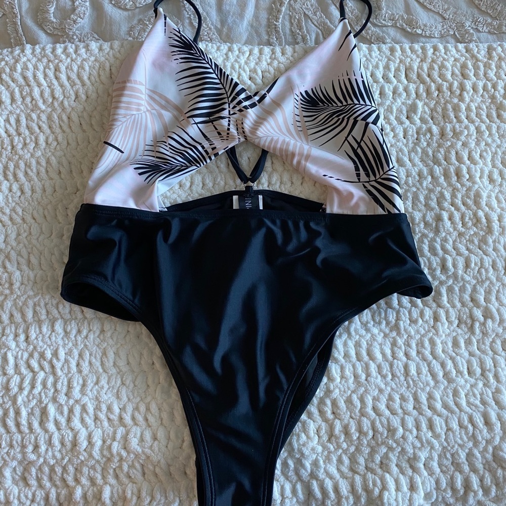 Mink Pink cut out one piece